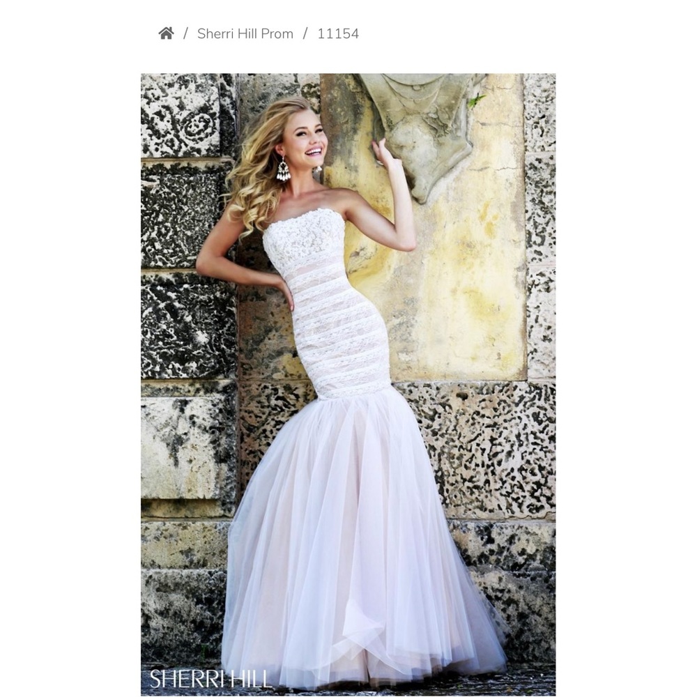 Sherri Hill White Lace Mermaid Dress